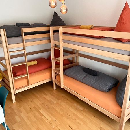 Gemuetliche Privatzimmer Mit Geteiltem Bad, Kueche Und Garten München Exteriör bild